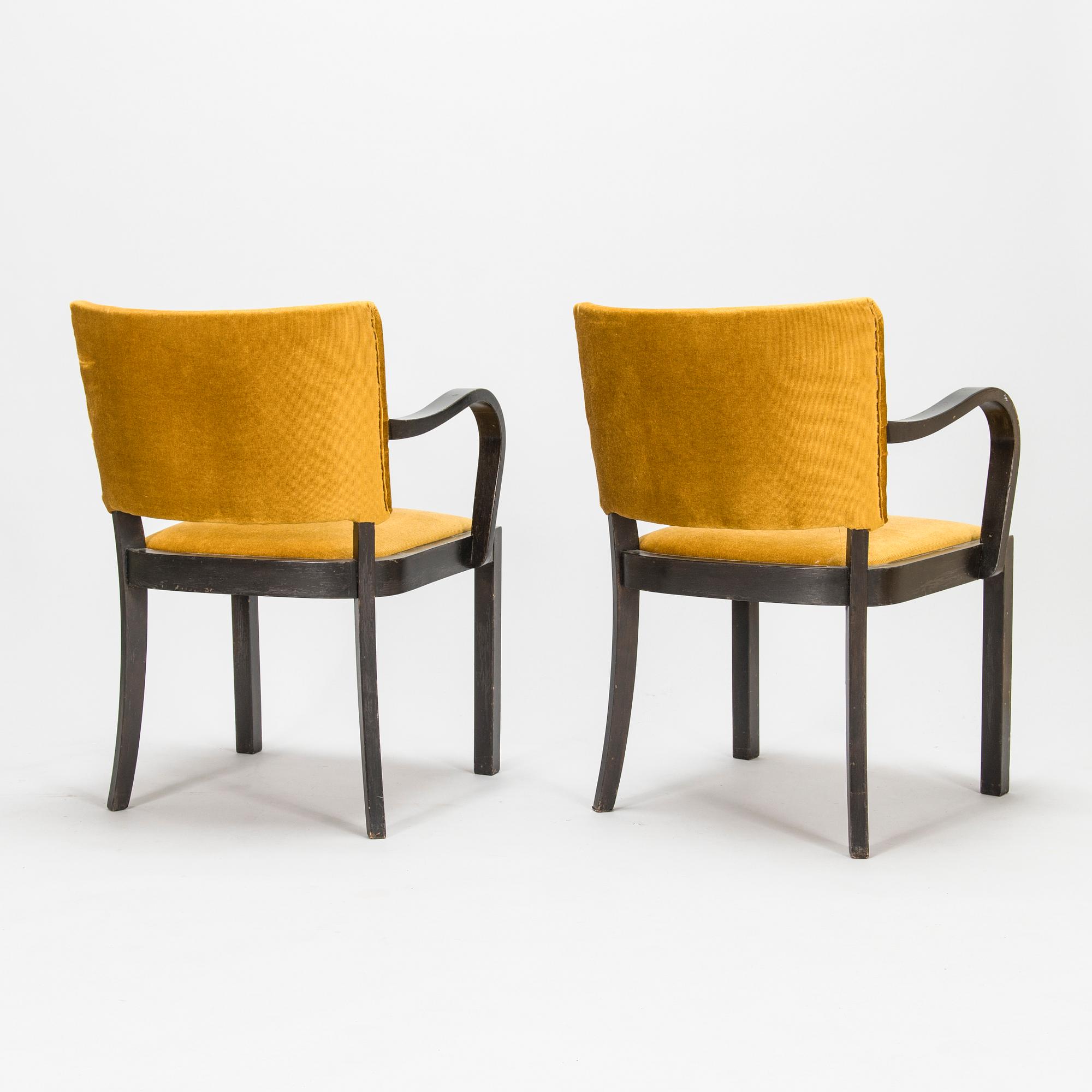 Maija Heikinheimo, a pair of armchairs model no 279 Asko 1930s.