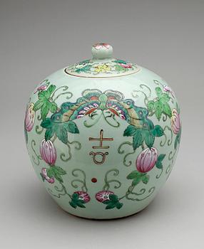 LOCKURNA, porslin, Kina, 1800-tal.