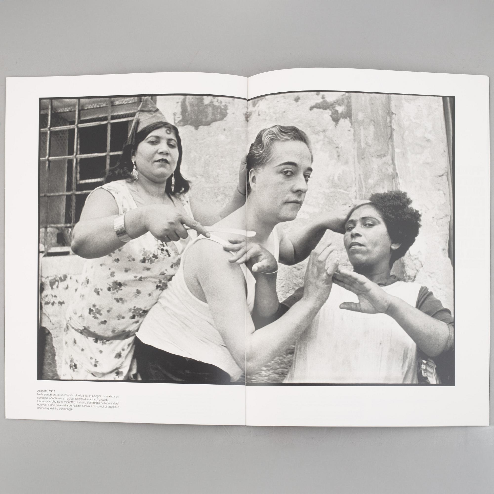 Olika konstnärer, "I grandi fotografi", Corriere della Serra, Milano, Italien, 2006.