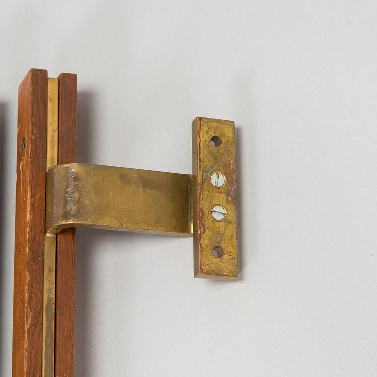 Aarne Olavi (Olli) Kuusi, dörrhandtag, tre par, modell 205, tillverkare Primo Oy, 1900-talets senare hälft.