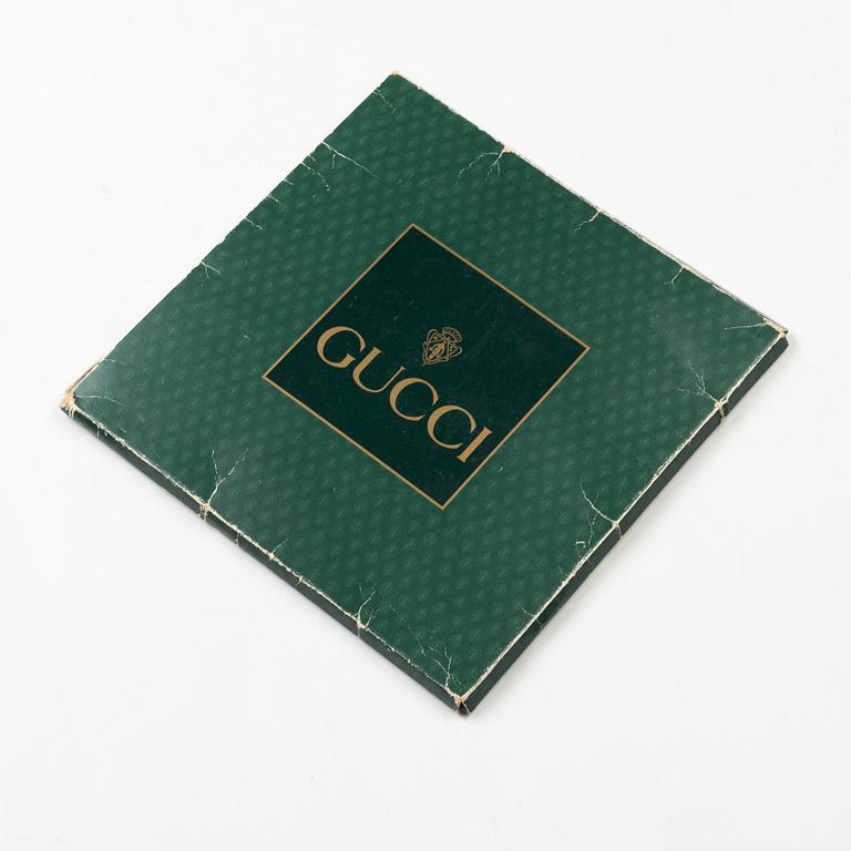 Gucci, scarf, "Flora".