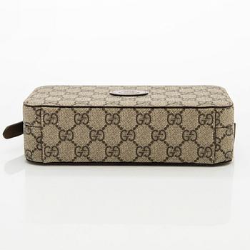 Gucci, "GG Supreme" laukku.