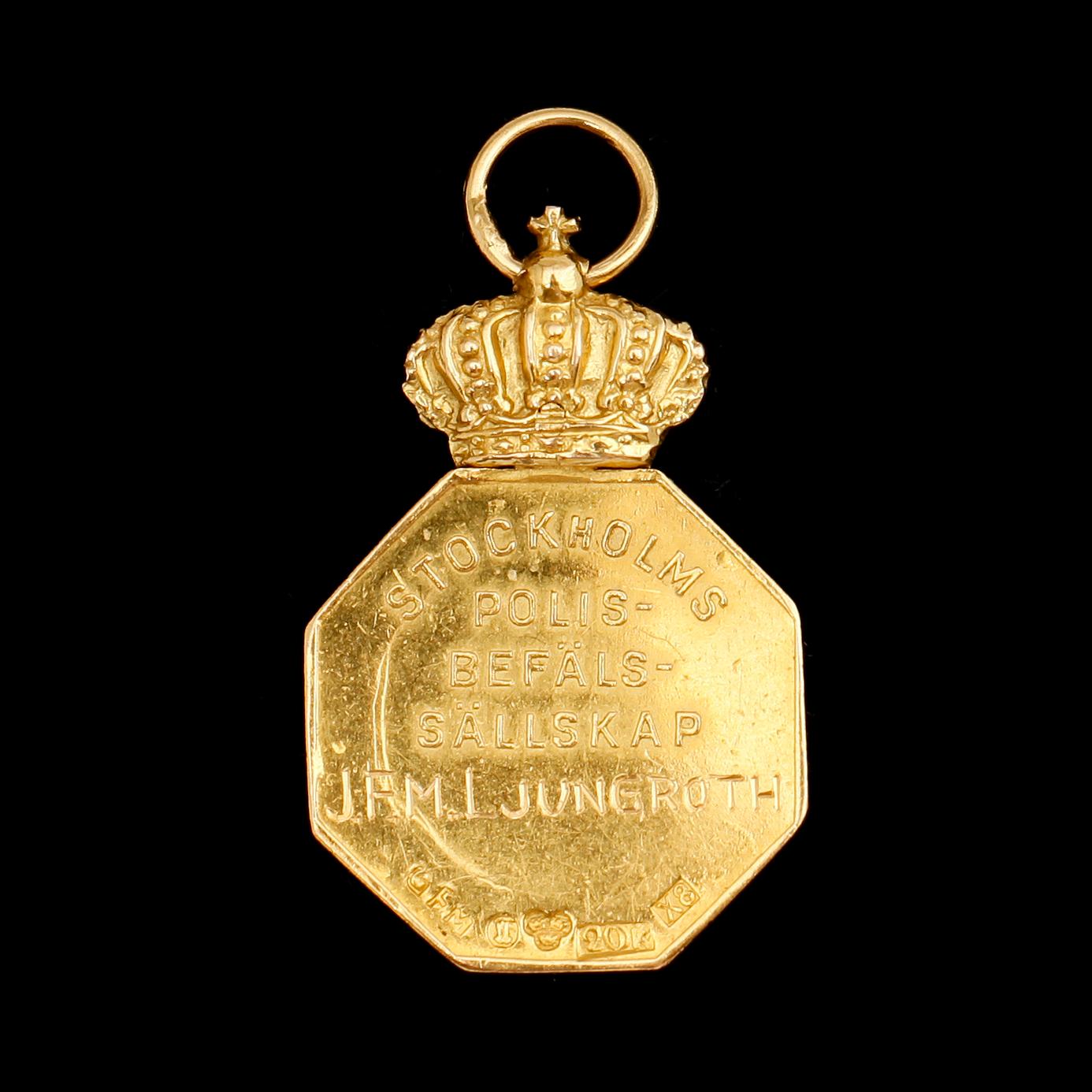 MEDALJ, 18 k guld, 1948. Vikt ca 4 g.