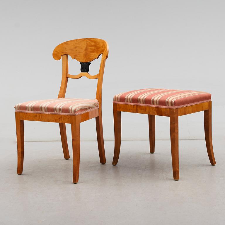 STOLAR 4 st OCH TABURETT, Karl Johanstil, 1900-talets första hälft.