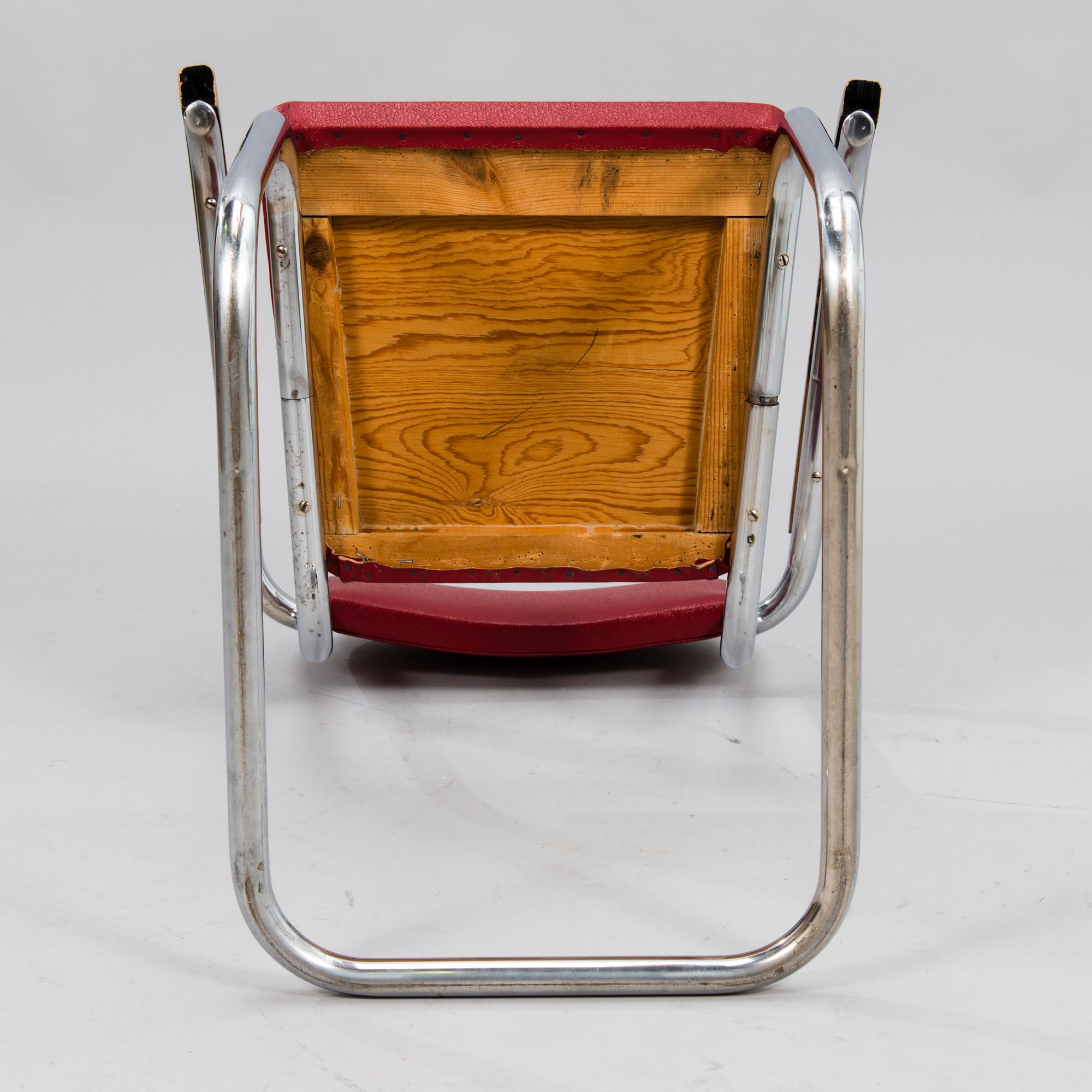 A 1930/1940's armchair.