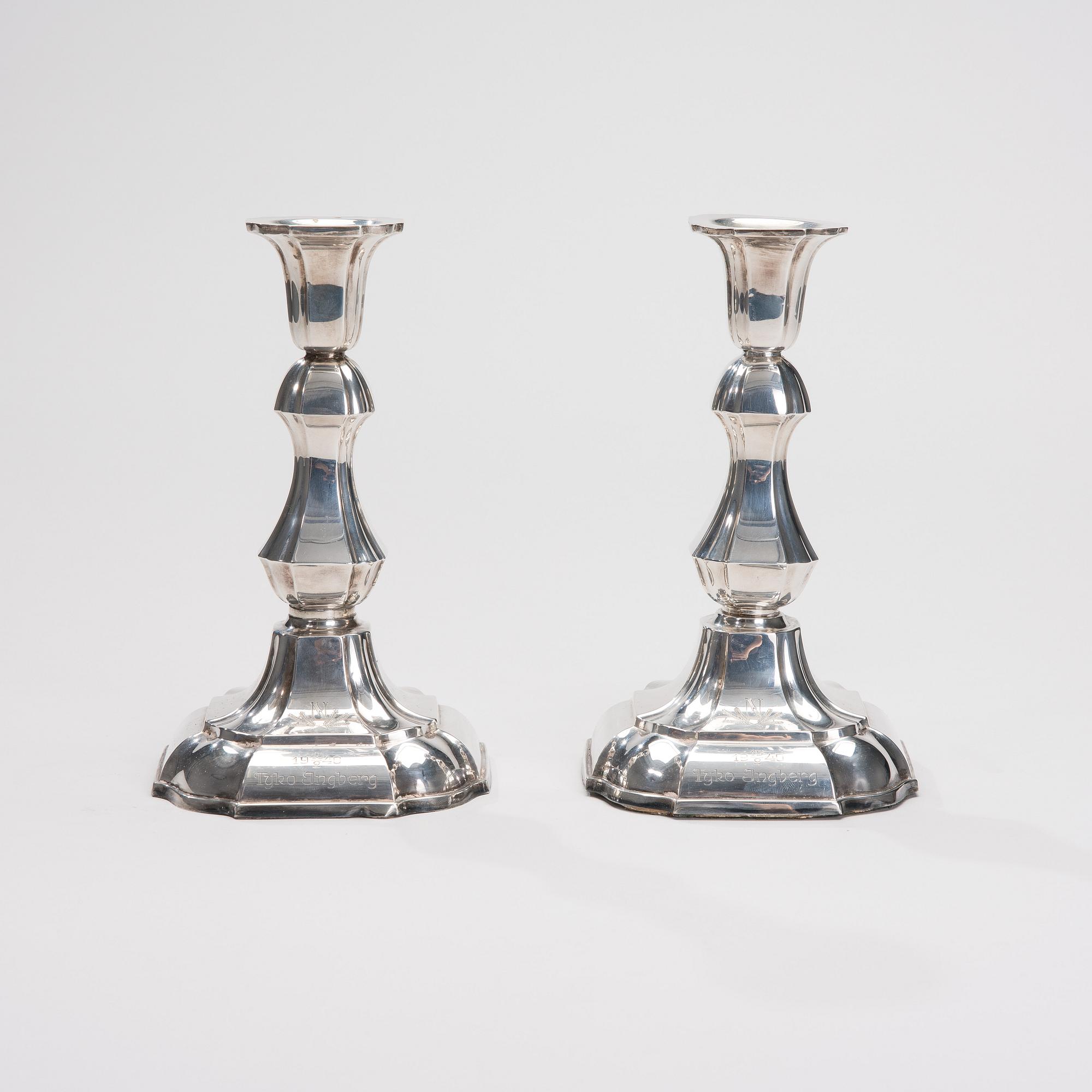 LJUSSTAKAR, ett par, silver, finska kontrollstämplar 1939.