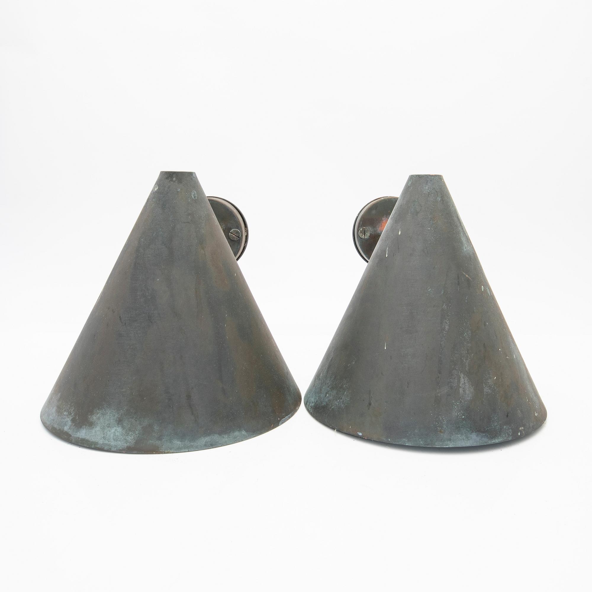 Hans-Agne Jakobsson, wall lamps, a pair, "Tratten", Markaryd, 1950s.