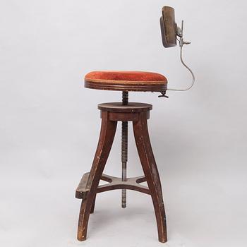 STOL, konstnärens stol, 1900-talets början.