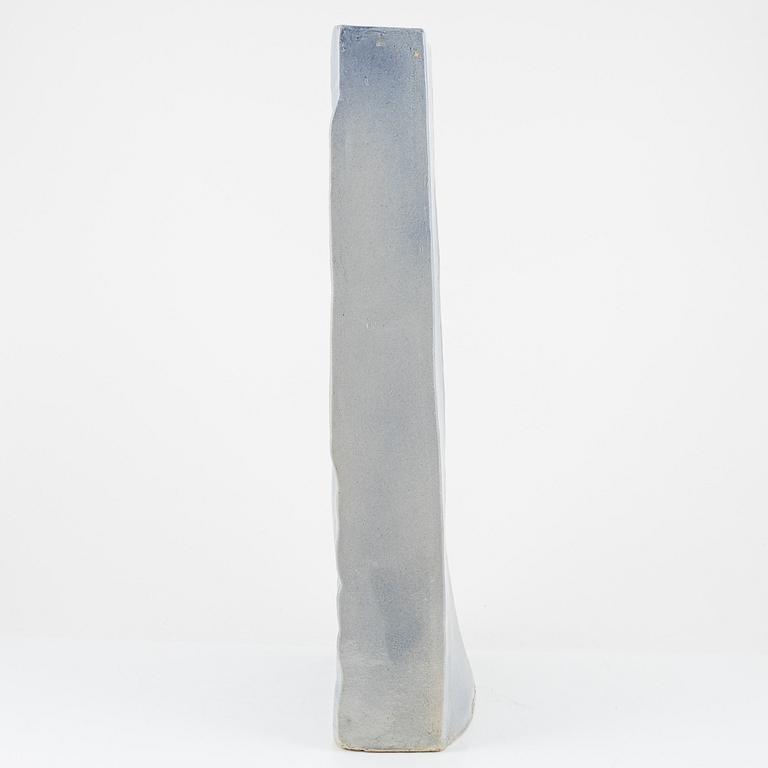 Irmtraud Paillard, a floor vase, Ugglarp, 2004.
