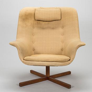 Carl Gustaf Hiort af Ornäs, A 1960s 'Caravelle' armchair for Puunveisto Oy - Wood work Ltd.