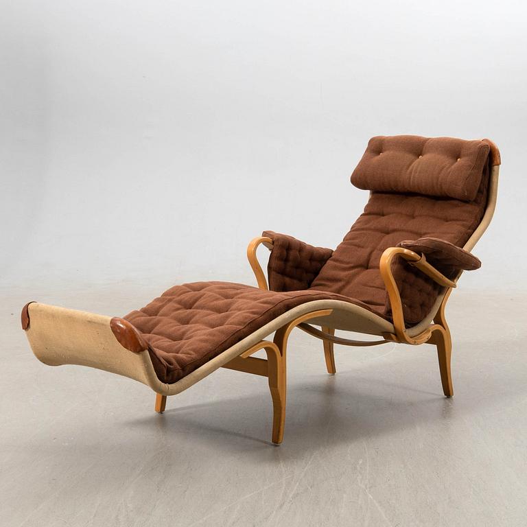 Bruno Mathsson, "Pernilla 3" chair for DUX late 20th century.