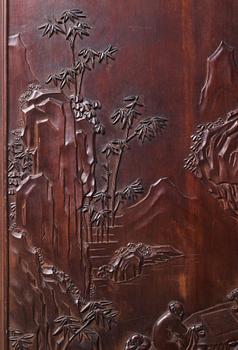 Two wooden panels, Qing dynasty, circa 1900.