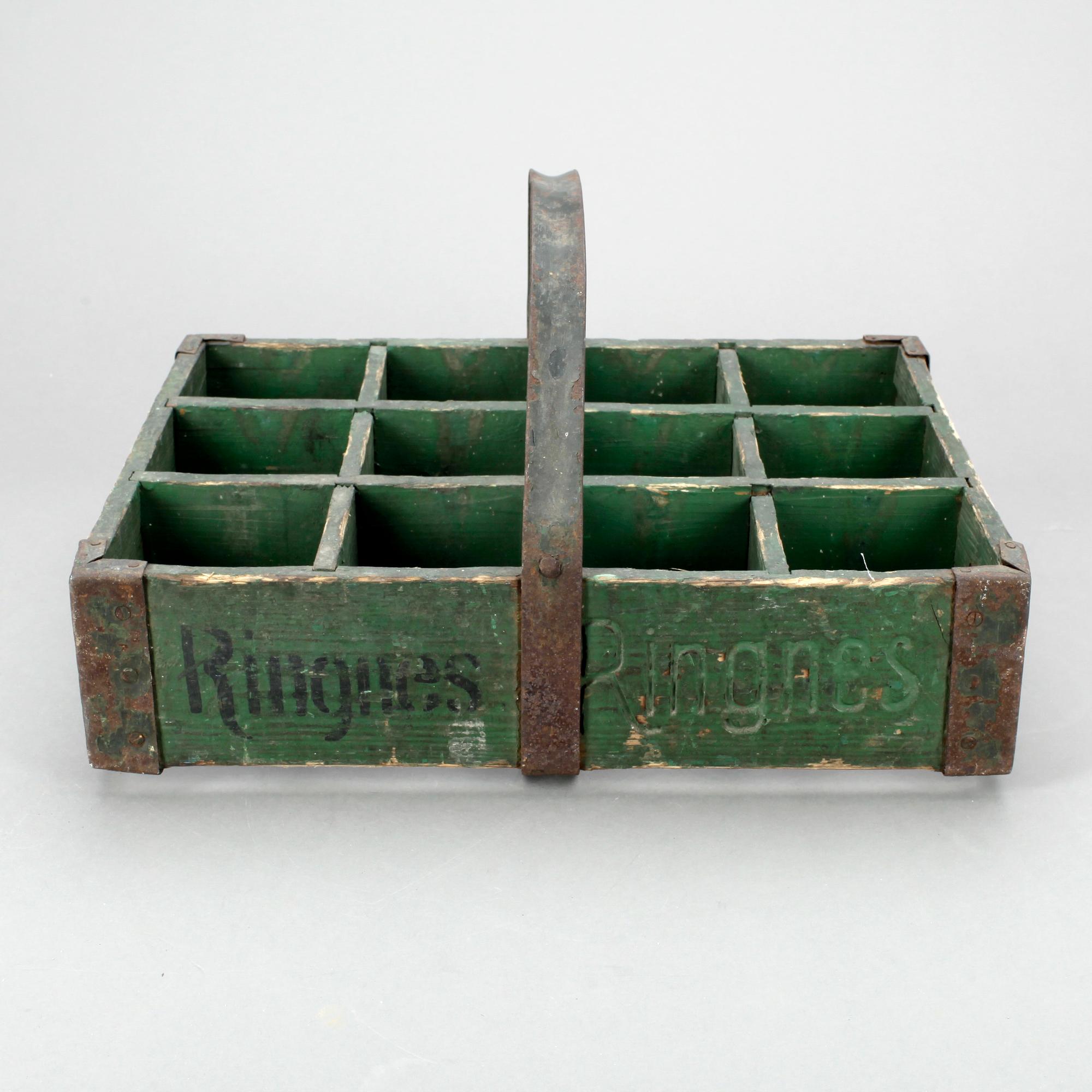 ÖLHÄMTARE, trä och smide, 1900-talets början.