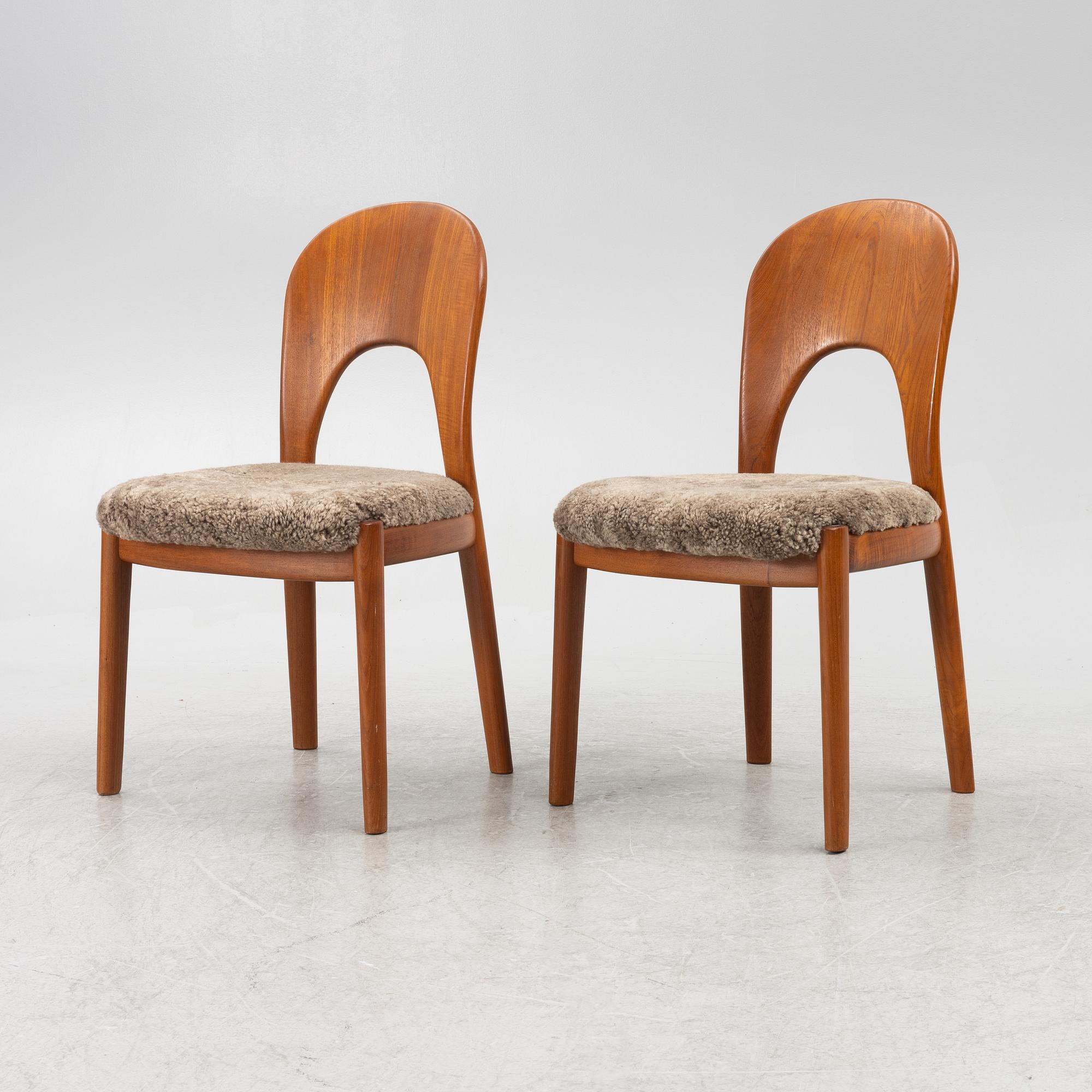 Niels Kofoed, six chairs, Hornslet, Denmark, second half of the 20th Century.