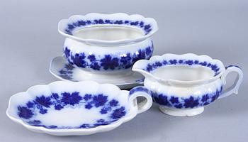 SERVIS, 100 delar, flintgods, "Vinranka", Arhur Percy, Gefle.