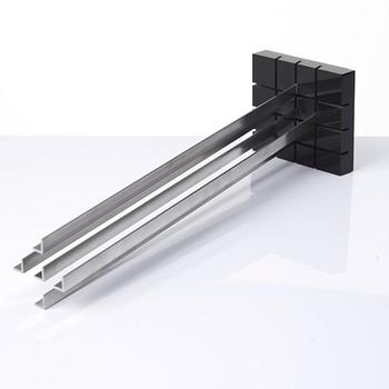 Lars-Erik Falk, "Modulskulptur i 73 gr".