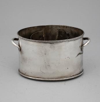 VINKYLARE, nysilver, 1900-talets andra hälft.