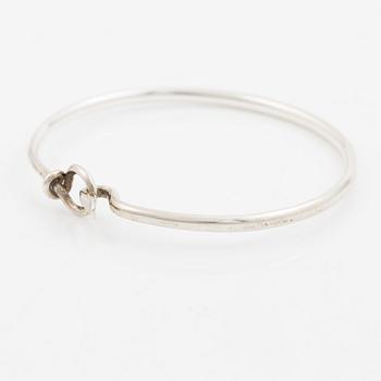 Vivianna Torun Bülow-Hübe, armring, sterlingsilver, Danmark. För Georg Jensen.