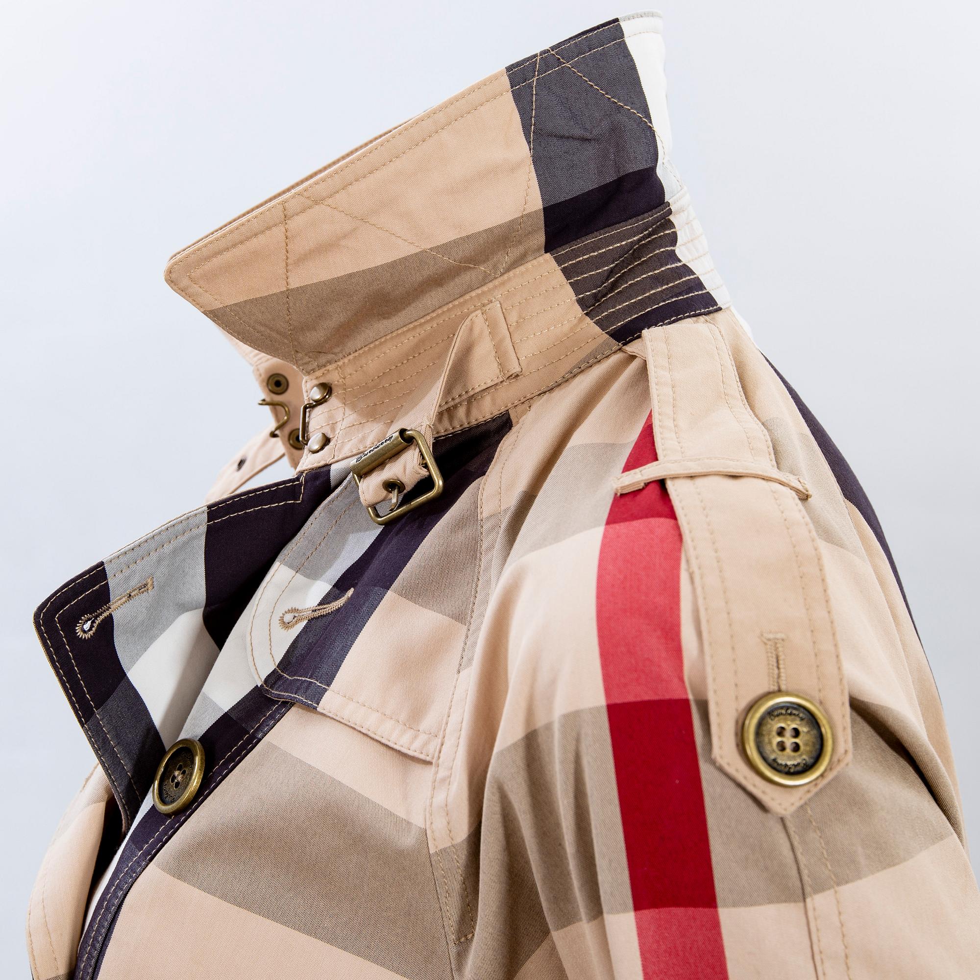 Burberry uk size 12 top