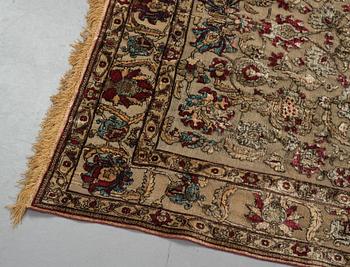 A carpet, an antique silk metal brocaded Kashan, probably around 1910, ca 200-202,5 x 129-131 cm.