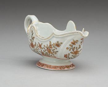 A rouge de fer sauce boat, Qing dynasty, Qianlong (1736-95).