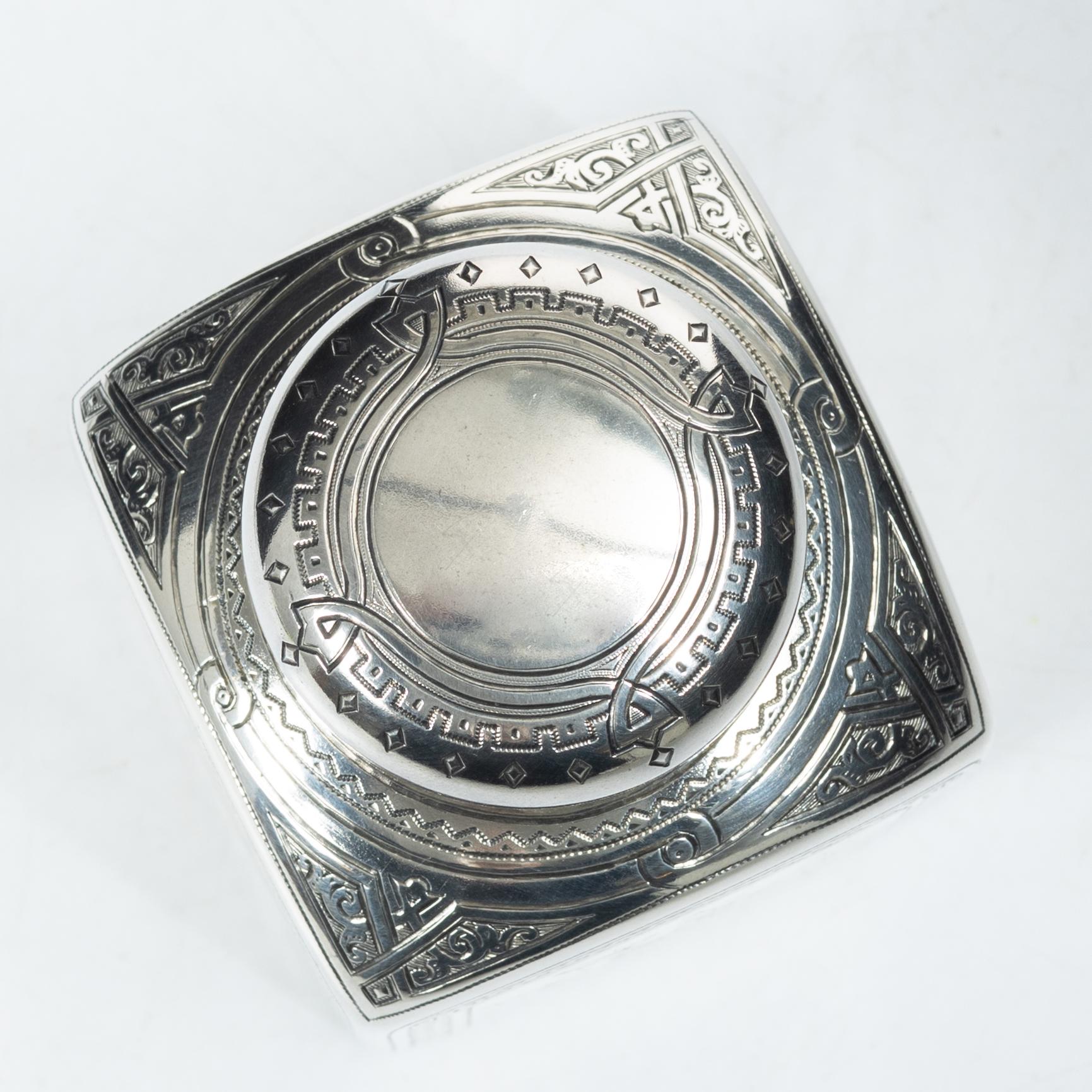 A Russian silver tea caddy, mark of Mikhail Grachev, Moscow 1886.