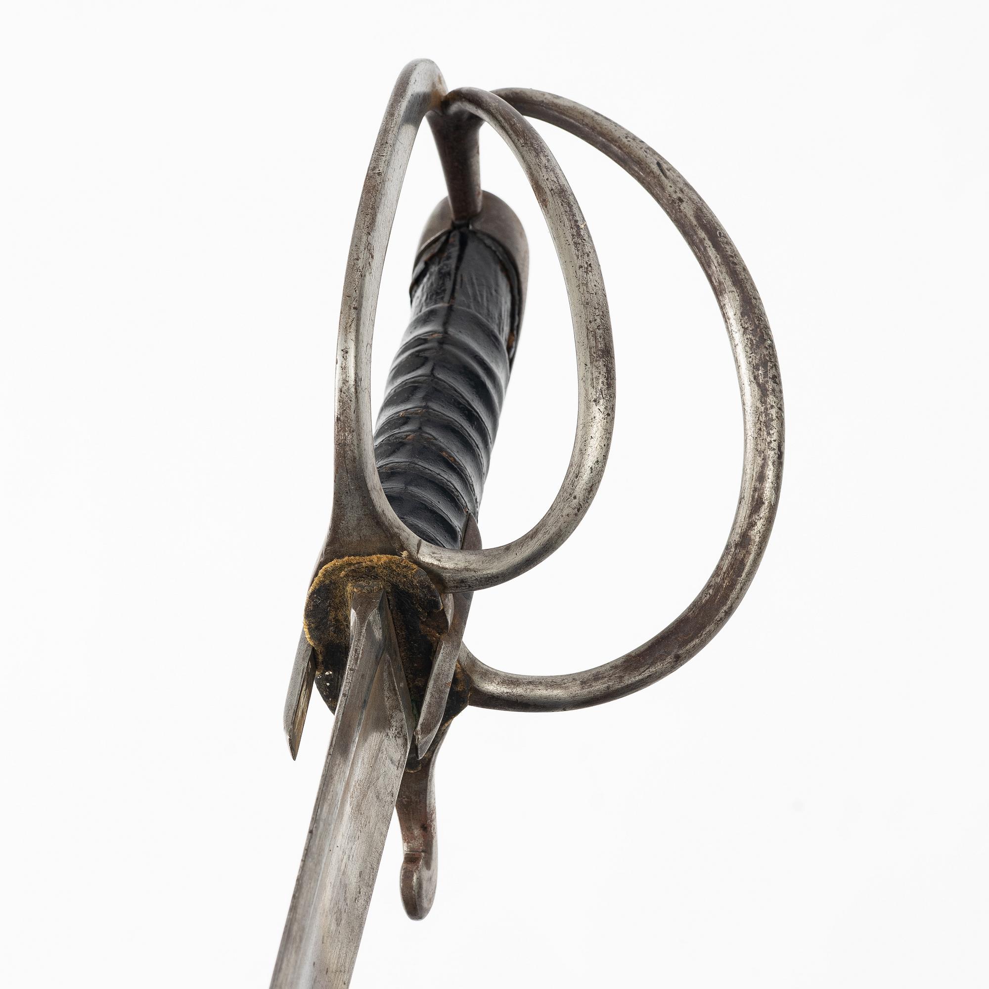 Swedish sabre, m/1825 for hussar troops, with scabbard.