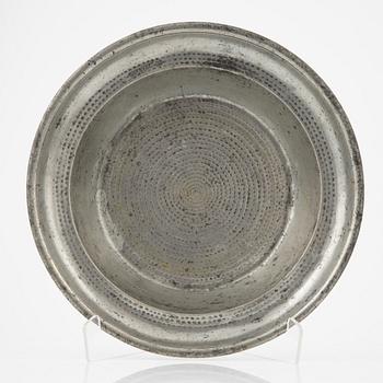 Fat, 3 st, tenn, bl a Johan Daniel Schmitt, Norrköping 1748.