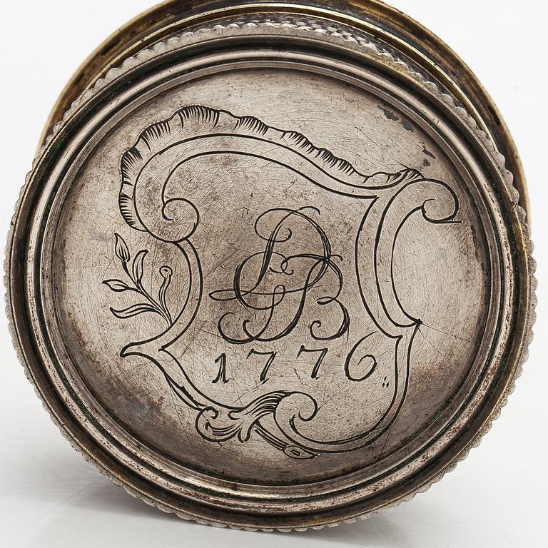 Silver case with concealed compartment, engraved 1776.
