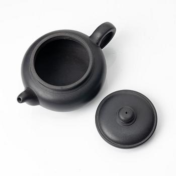 Zhou Guizhen, A blue yixing teapot, China, 1980s.