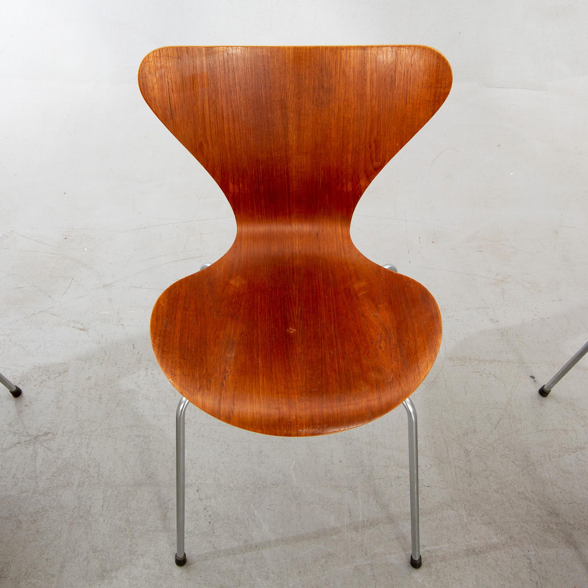 Arne Jacobsen, stolar 6 st, "Sjuan", Fritz Hansen, 1960-tal.