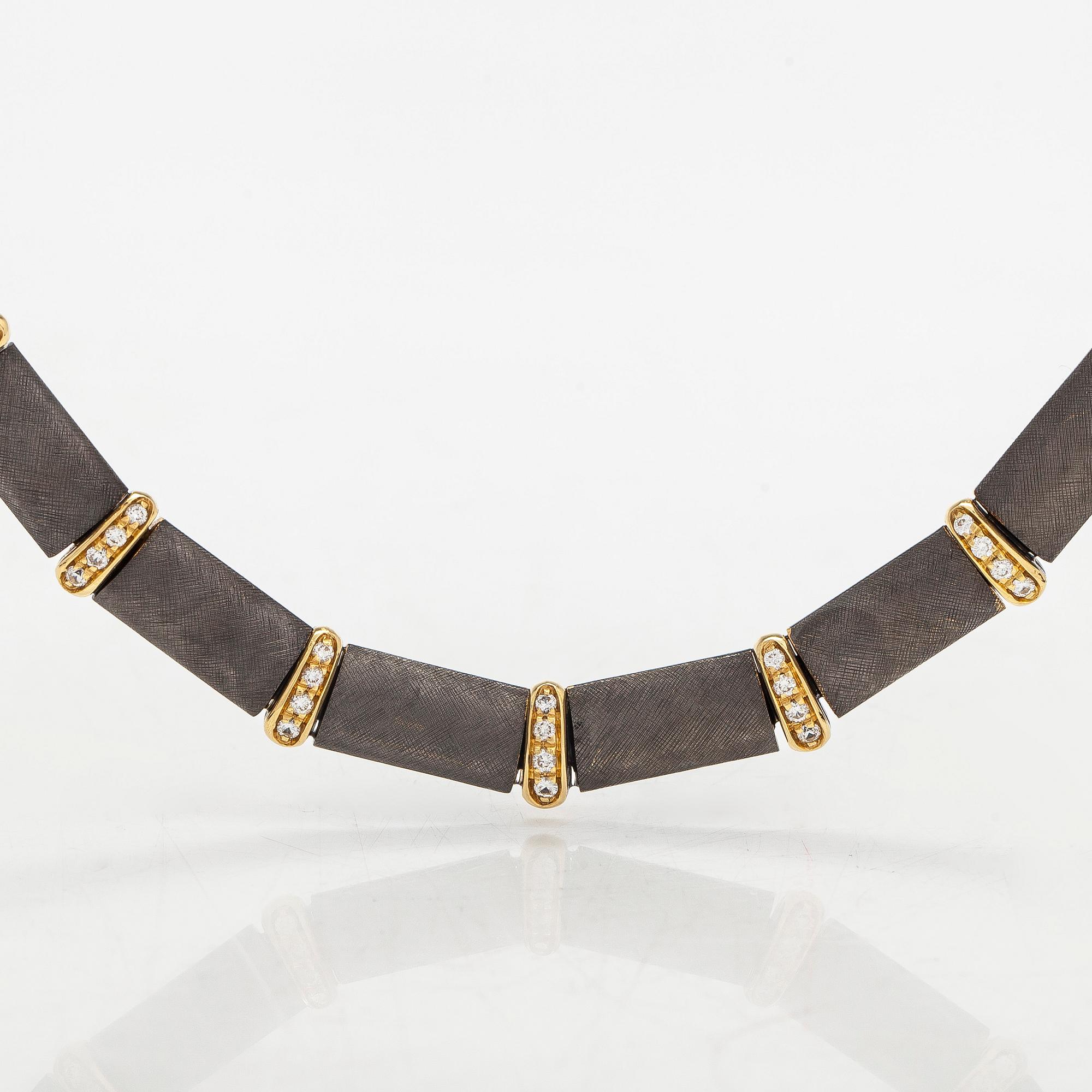 Collier, svartrodinerat 18K guld och diamanter, Tillander, Helsingfors 2005.