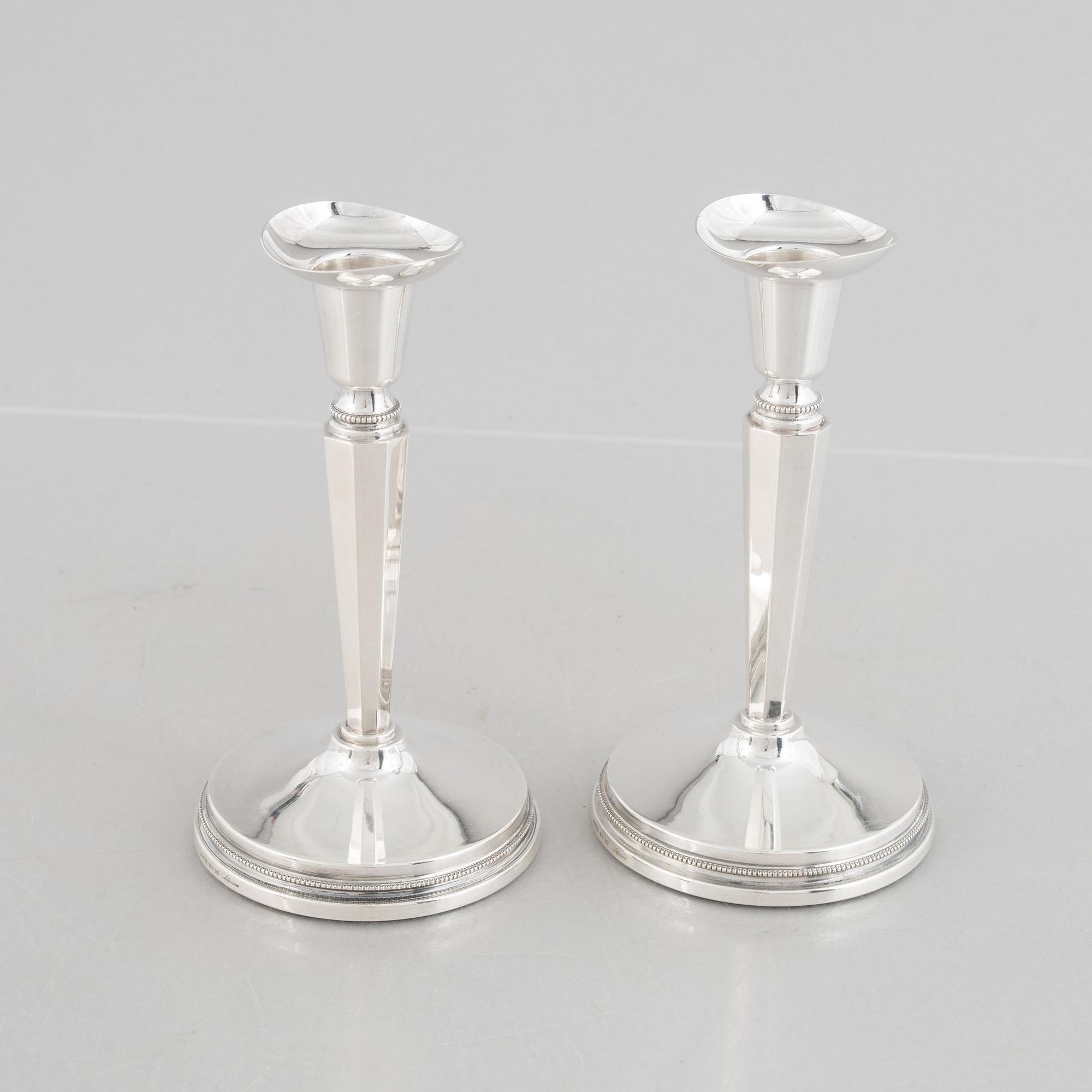 Eric Löfman, ljusstakar, ett par, silver, MGAB, Uppsala, 1974.