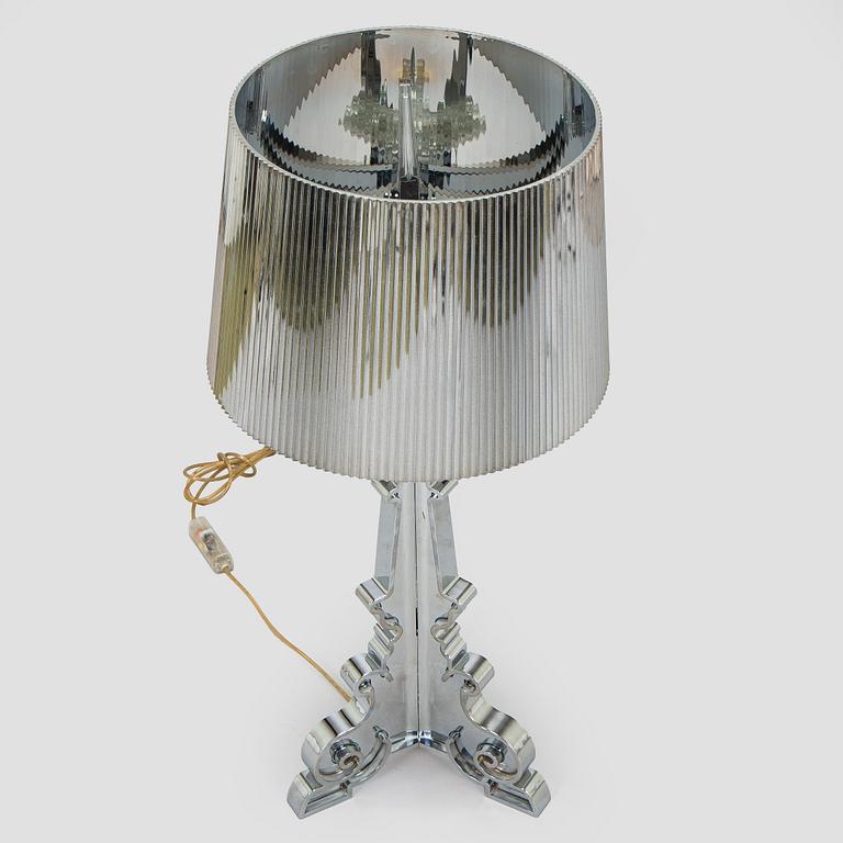 Ferruccio Laviani, pöytävalaisin, ”Bourgie”, Kartell, Italia.