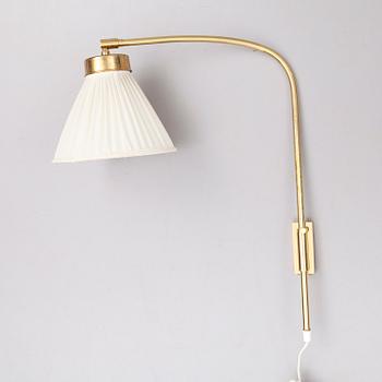 VÄGGLAMPA, modell 2484, Josef Frank, Firma Svenskt Tenn.