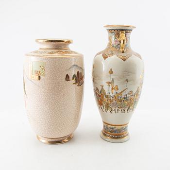 Vases 2 pcs Satsuma Japan 20th century porcelain.