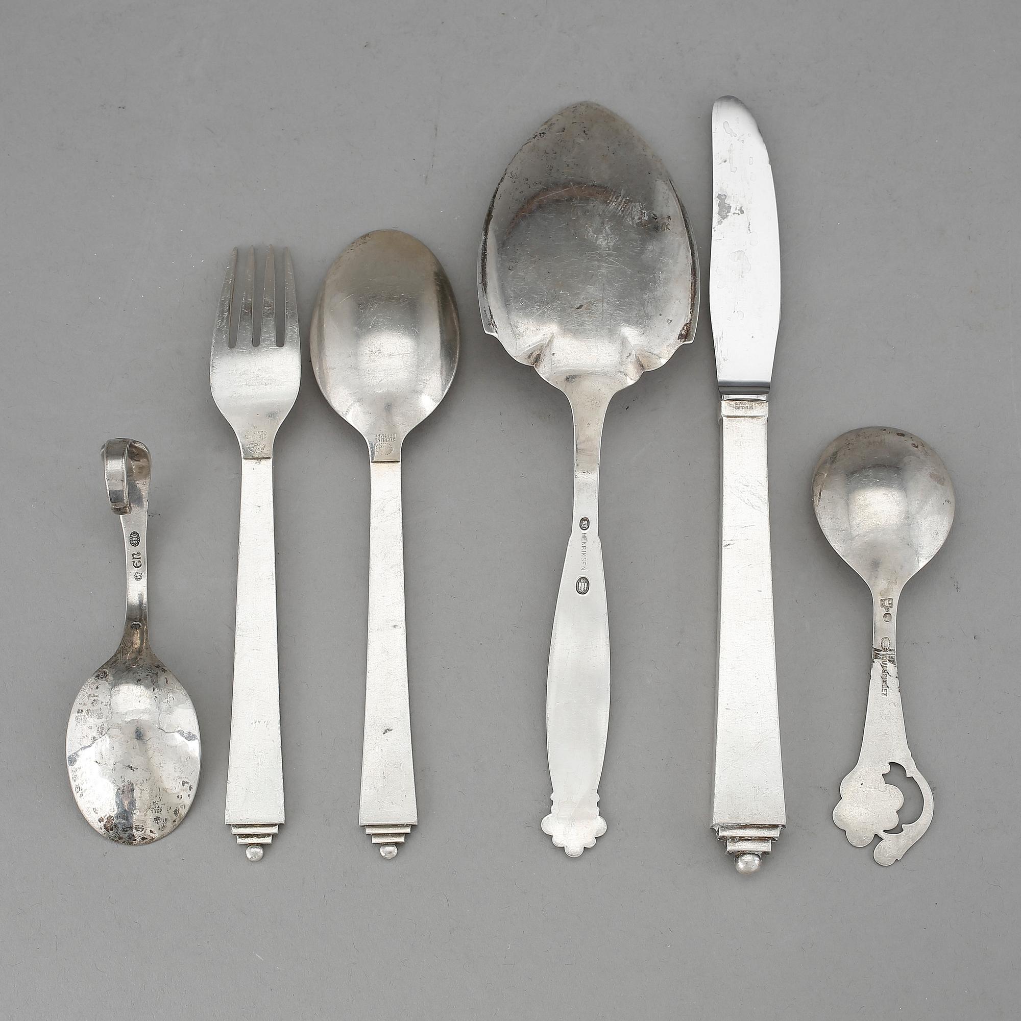 PARTI BESTICK, silver, 6 delar, bl.a. 3 delar sterling, "Pyramid", Harald Nielsen, Georg Jensen, 1945-77. Vikt 250 g.
