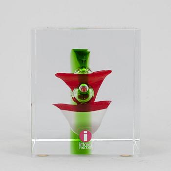 ÅRSKUB, glas, signerad Oiva Toikka, Nuutajärvi 1997, numrerad 462/2000.