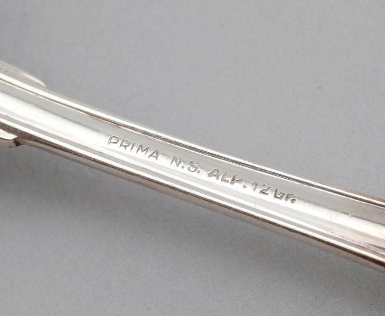 SOCKERSKÅLAR, 1 par, nysilver, 1900-talets första hälft.