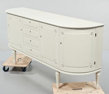 SIDEBOARD, gustaviansk stil, 1900-talets andra hälft.