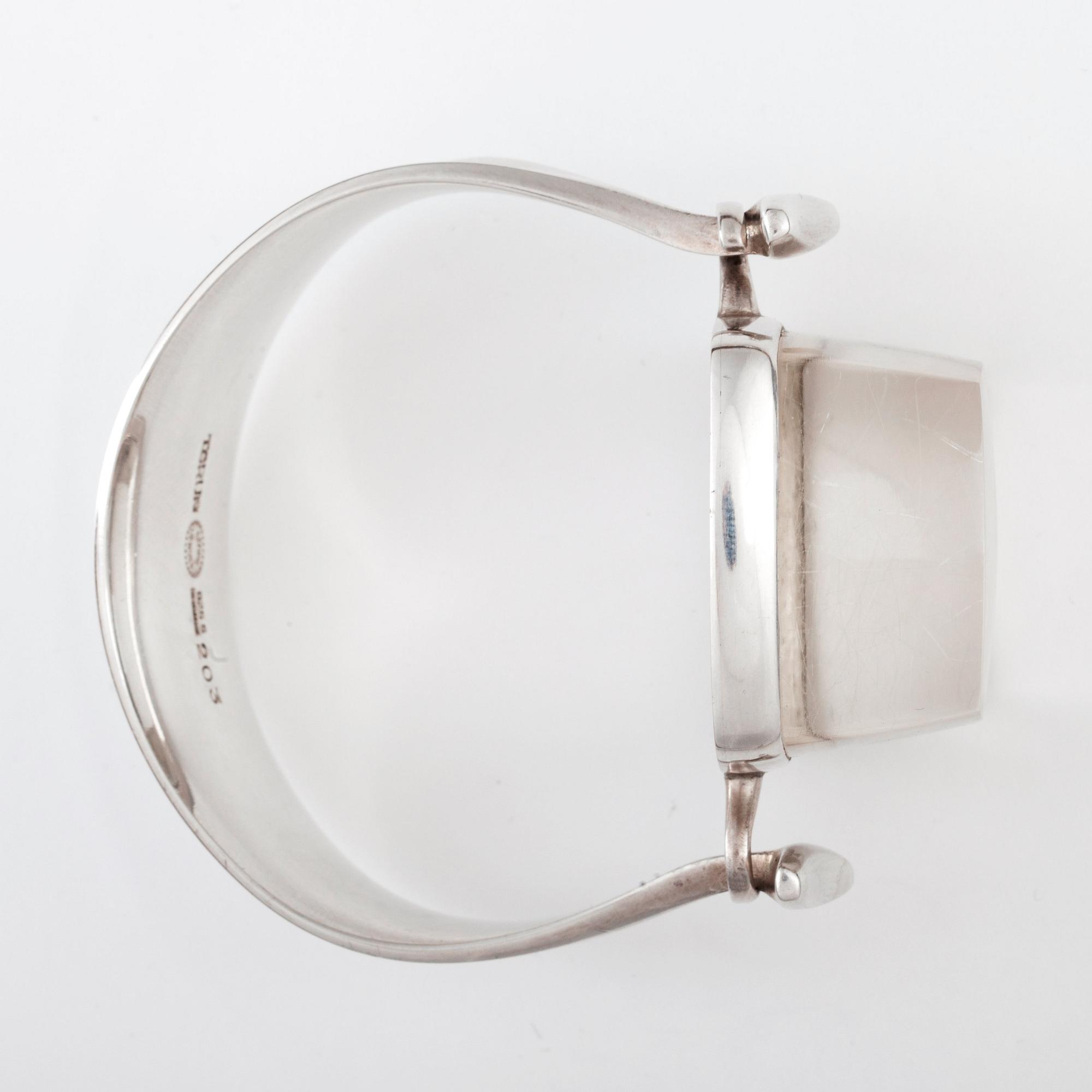 A Vivianna Torun Bülow Hübe sterling and rock crystal bangle, Georg Jensen, post 1945.