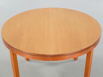 A late 20th century dinner table.