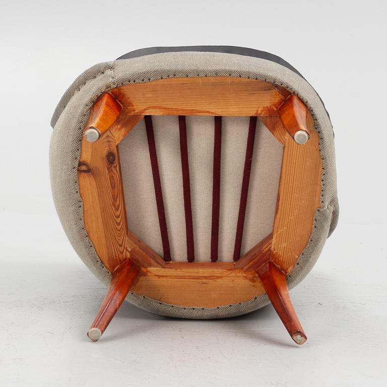 A Swedish Modern lounge chair, mid 20th century.