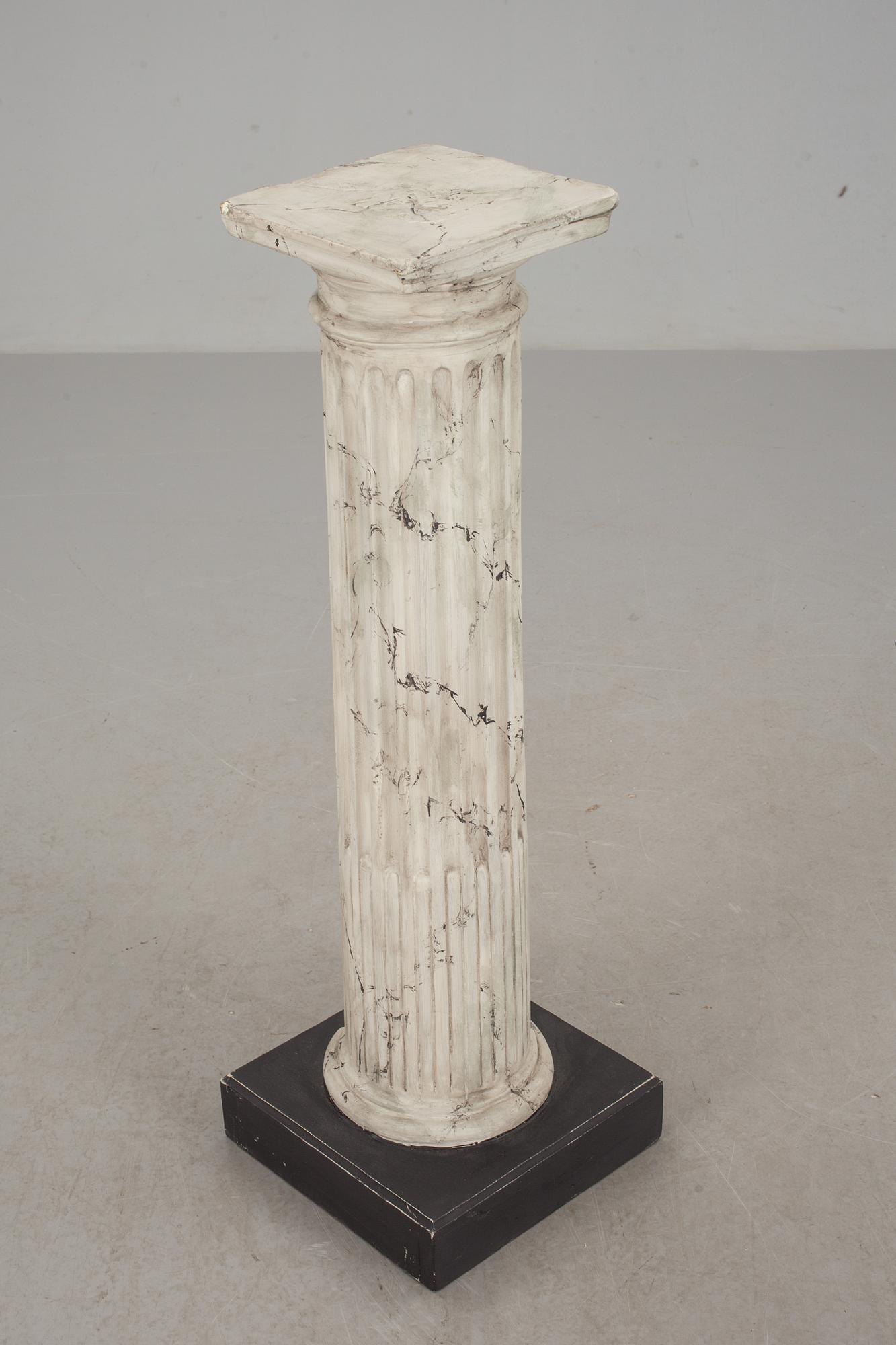 PIEDESTAL, 1800-tal.