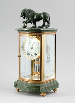 BORDSPENDYL, USA, 1900-talets första hälft.