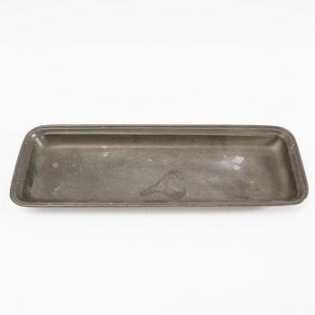 Just Andersen, vaser och bricka, 3 dlr, Danmark, 1900-talets första hälft.