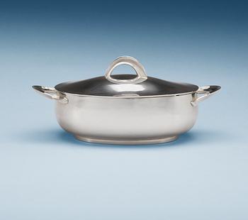 530. A W.A Bolin sterling tureen, Stockholm 1954.