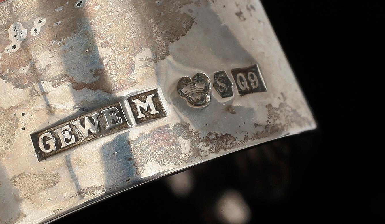 KAFFESKEDAR samt SOCKERTÅNG, 13 delar, silver, GEWE Silvervarufabriken AB, Malmö 1967-68. Tot VIKT ca 159 g.