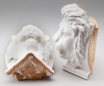 DEKORELEMENT, 2 st, till kakelugn, 1900-talets första hälft.