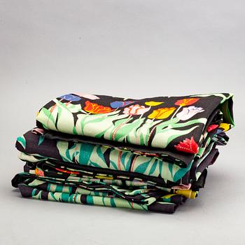 JOSEF FRANK gardiner 4 våder för Firma Svenskt tenn, linne.